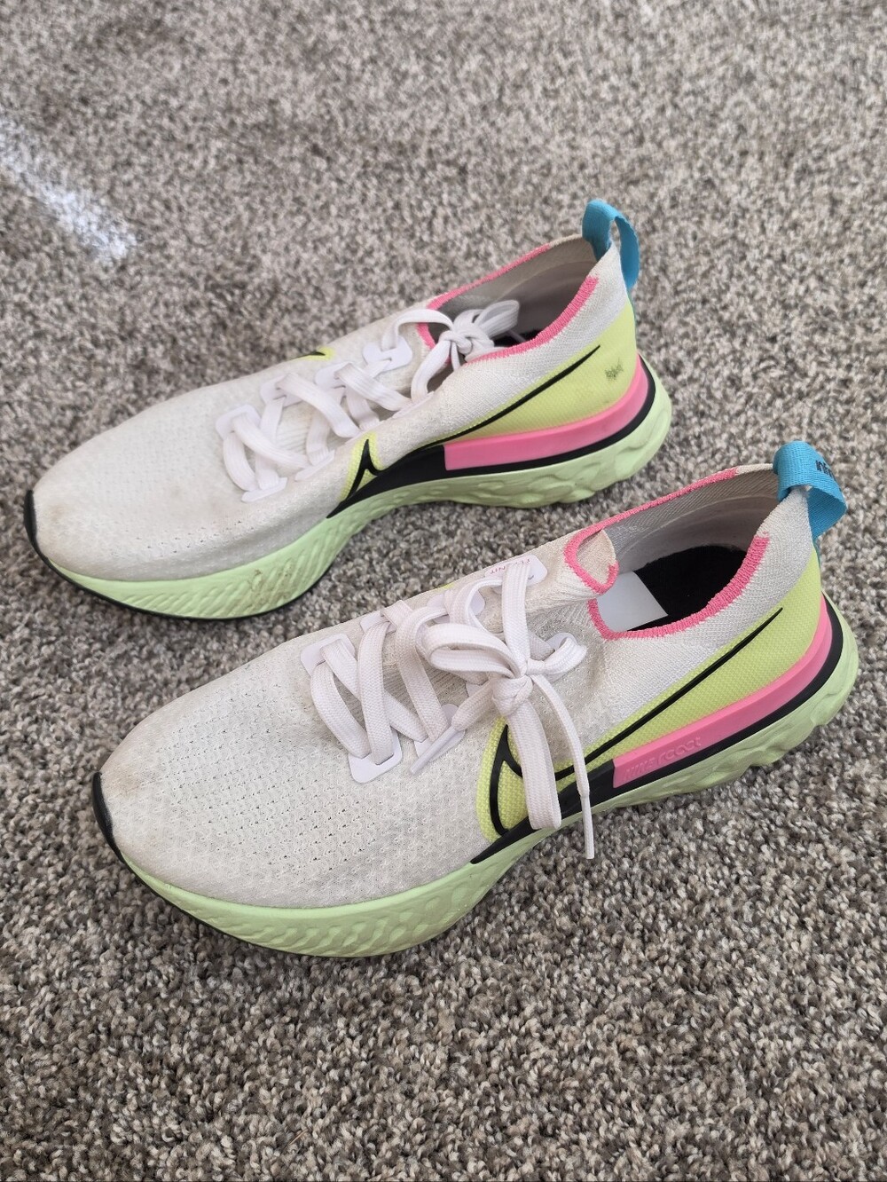 Nike Womans React Infinity Run Flyknit 'Volt Pink Glow' Running Shoes